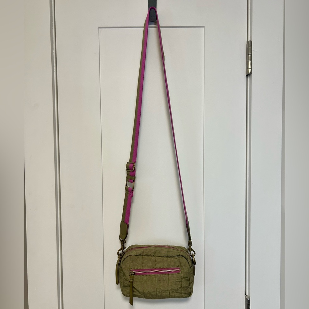 Universal Thread Olive and Pink Crossbody Bag